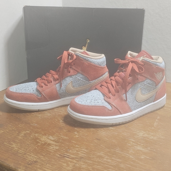 Air Jordan High-Top Sneakers in Red and Gray main image 4